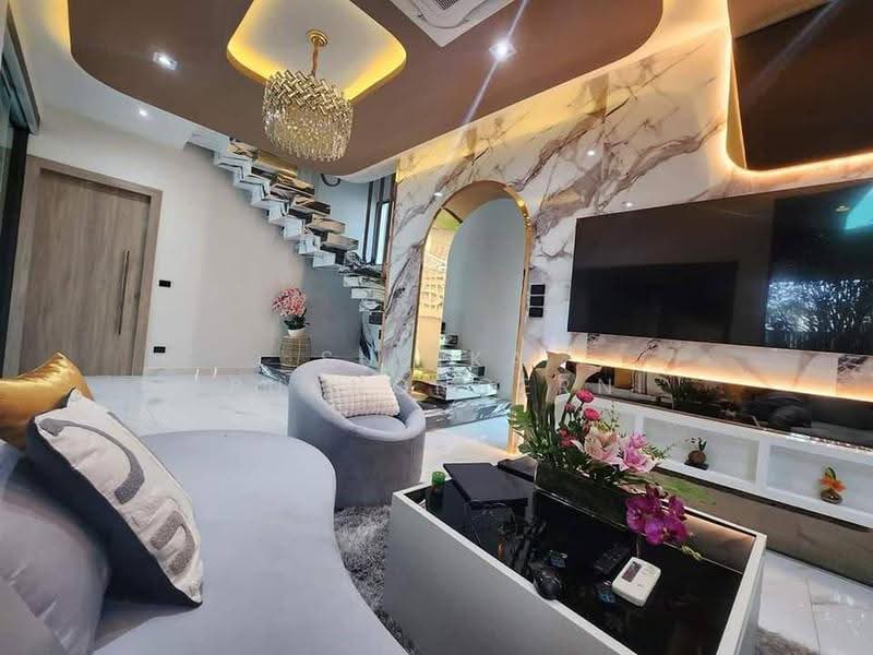 The Palm Parco, chon-buri, Nong Pla Lai, Bang Lamung (Pattaya), Chon Buri (Pattaya), 5 Bedrooms, 495 sqm, Single Detached House For Sale, by Sujika Puangngern, 500586192 - DDproperty.com