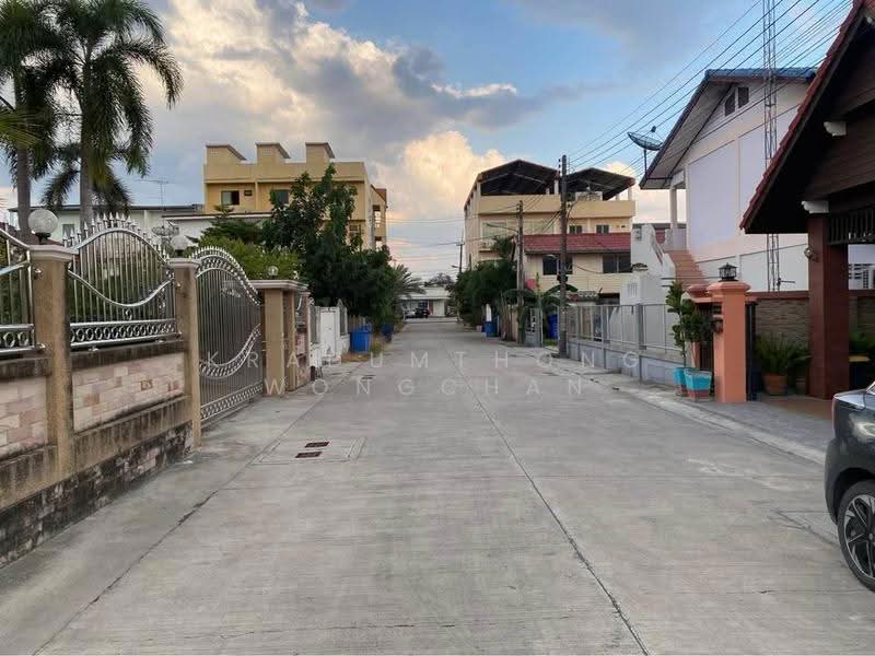 1-BR House, chon-buri, Surasak, Si Racha, Chon Buri (Pattaya), 1 Bedroom, 47 sqm, Single Detached House For Rent, by Kradumthong Wongchan, 500586220 - DDproperty.com