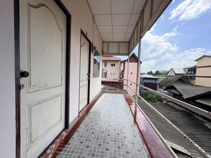 240 Sq.wah Land with Buildings on Arak Road, Chiang Mai Old City, chiang-mai, Sri Phum, Muang Chiang Mai, Chiang Mai, 10+ Bedrooms, 500 sqm, Single Detached House For Sale, by จีระนันท์ หล้ากันหา, 500586225 - DDproperty.com
