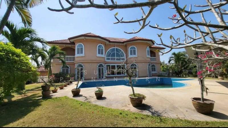 6-BR House, chon-buri, Poong, Bang Lamung (Pattaya), Chon Buri (Pattaya), 6 Bedrooms, 700 sqm, Single Detached House For Sale, by Sujika Puangngern, 500586238 - DDproperty.com
