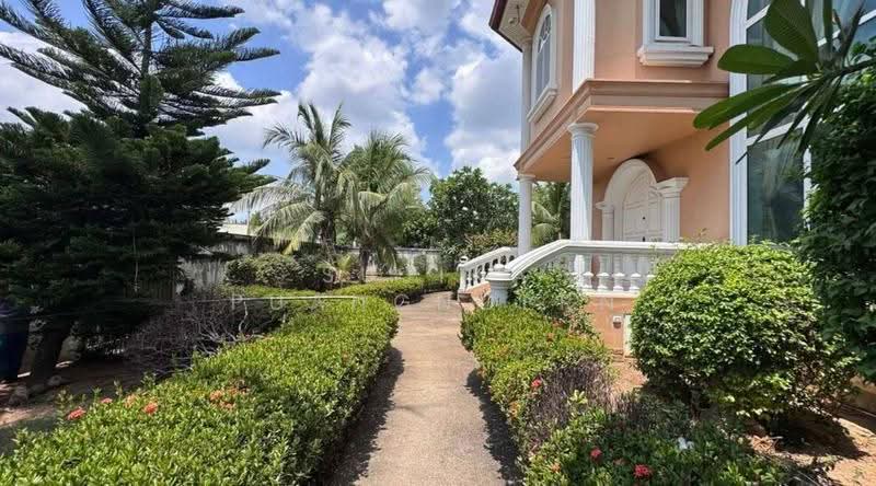 6-BR House, chon-buri, Poong, Bang Lamung (Pattaya), Chon Buri (Pattaya), 6 Bedrooms, 700 sqm, Single Detached House For Sale, by Sujika Puangngern, 500586238 - DDproperty.com