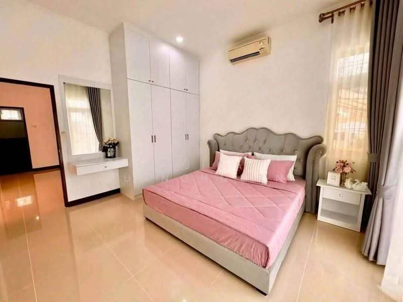 3-BR House, chon-buri, Nong Pru, Bang Lamung (Pattaya), Chon Buri (Pattaya), 3 Bedrooms, 150 sqm, Single Detached House For Sale, by Sujika Puangngern, 500586262 - DDproperty.com