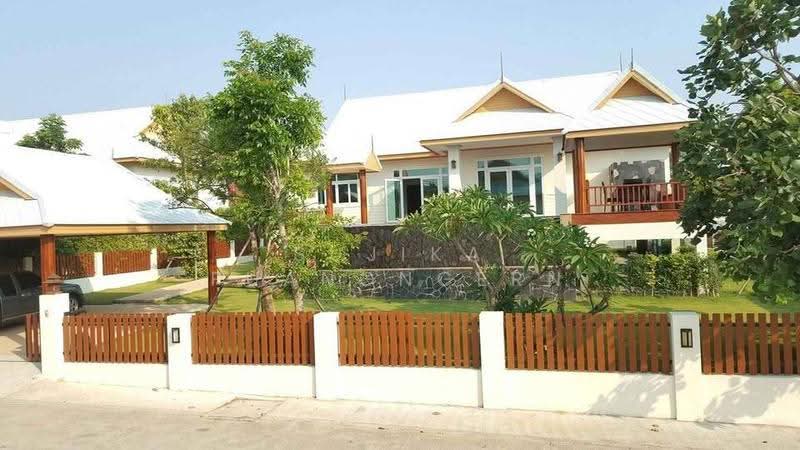 3-BR House, chon-buri, Nong Pru, Bang Lamung (Pattaya), Chon Buri (Pattaya), 3 Bedrooms, 150 sqm, Single Detached House For Sale, by Sujika Puangngern, 500586262 - DDproperty.com