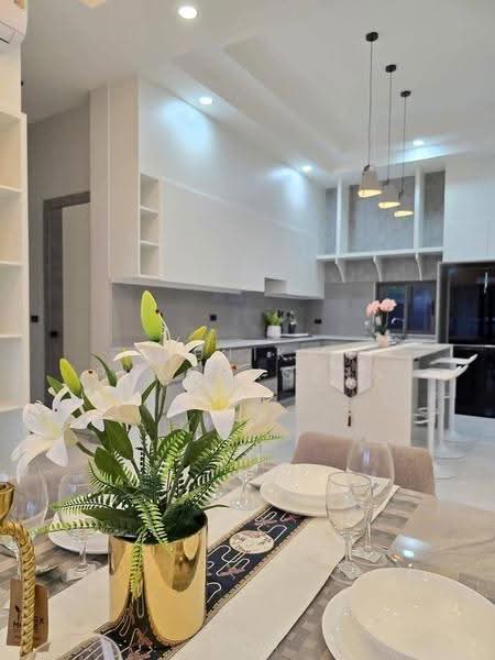 3-BR House, chon-buri, Poong, Bang Lamung (Pattaya), Chon Buri (Pattaya), 3 Bedrooms, 263 sqm, Single Detached House For Sale, by Sujika Puangngern, 500586280 - DDproperty.com