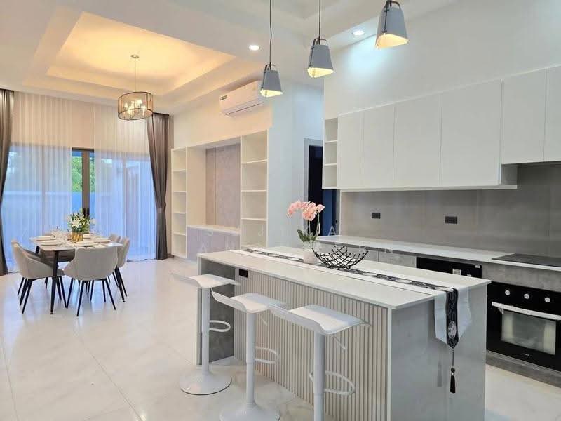 3-BR House, chon-buri, Poong, Bang Lamung (Pattaya), Chon Buri (Pattaya), 3 Bedrooms, 263 sqm, Single Detached House For Sale, by Sujika Puangngern, 500586280 - DDproperty.com