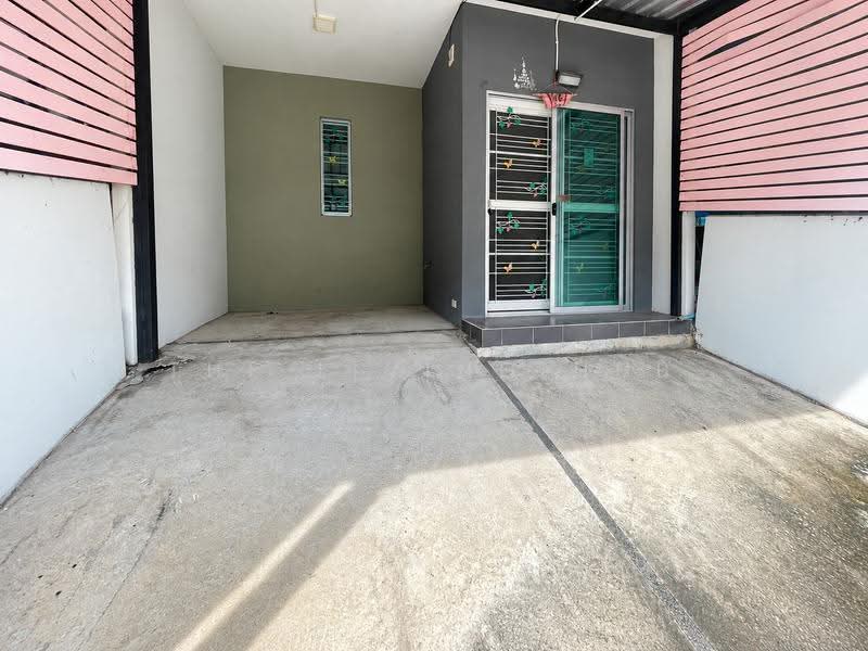 Baan Pruksa 114/2 Thaparak-Muangmai : บ้านพฤกษา 114/2 เทพารักษ์-เมืองใหม่ฯ , สมุทรปราการ, บางเพรียง, บางบ่อ, สมุทรปราการ, 16 ตร.ม., ทาวน์เฮ้าส์ ขาย, โดย THE LIVING HUB, 500586282 - DDproperty.com