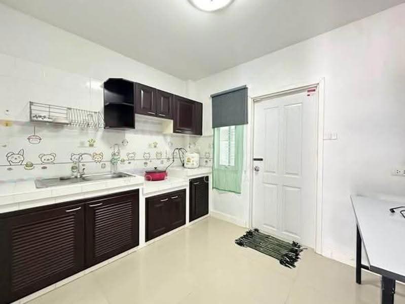 EDGE Central Pattaya, chon-buri, Pattaya Sai Song, Bang Lamung, Bang Lamung (Pattaya), Chon Buri (Pattaya), 3 Bedrooms, 204 sqm, Condo For Rent, by Kradumthong Wongchan, 500586287 - DDproperty.com
