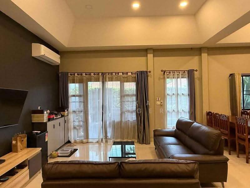 undefined, chon-buri, Nong Pru, Bang Lamung (Pattaya), Chon Buri (Pattaya), 3 Bedrooms, 288 sqm, Single Detached House For Sale, by Sujika Puangngern, 500586298 - DDproperty.com