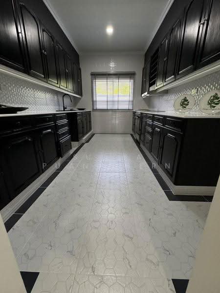 undefined, chon-buri, Nong Pru, Bang Lamung (Pattaya), Chon Buri (Pattaya), 3 Bedrooms, 504 sqm, Single Detached House For Rent, by Sujika Puangngern, 500586302 - DDproperty.com