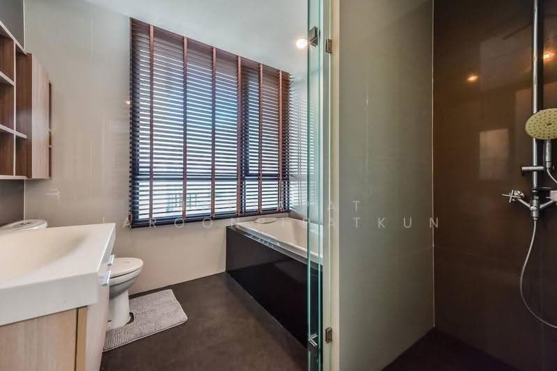The Capital Ekamai-Thonglor, bangkok, 2898 New Petchaburi Rd, Bang Kapi, Huai Khwang, Bangkok, 3 Bedrooms, 180 sqm, Condo For Rent, by Jettapat Jaroonpipatkun, 500586321 - DDproperty.com