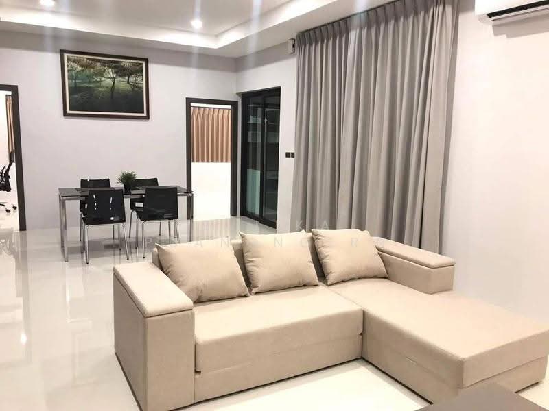 4-BR House, chon-buri, Nong Pla Lai, Bang Lamung (Pattaya), Chon Buri (Pattaya), 4 Bedrooms, 284 sqm, Single Detached House For Sale, by Sujika Puangngern, 500586326 - DDproperty.com