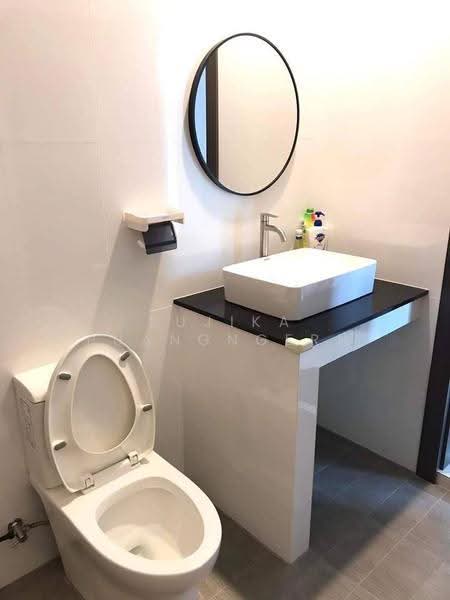 4-BR House, chon-buri, Nong Pla Lai, Bang Lamung (Pattaya), Chon Buri (Pattaya), 4 Bedrooms, 284 sqm, Single Detached House For Sale, by Sujika Puangngern, 500586326 - DDproperty.com