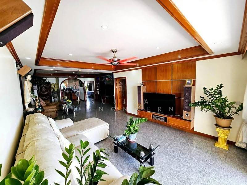 Jomtien Plaza Condotel, chon-buri, 406 261 Village No. 12, Nong Pru, Bang Lamung (Pattaya), Chon Buri (Pattaya), 2 Bedrooms, 161 sqm, Condo For Sale, by Sujika Puangngern, 500586329 - DDproperty.com