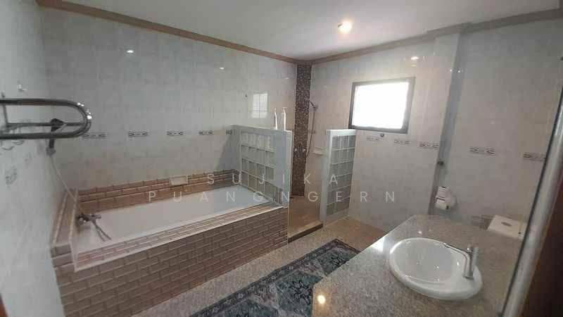 undefined, chon-buri, Nong Pru, Bang Lamung (Pattaya), Chon Buri (Pattaya), 4 Bedrooms, 764 sqm, Single Detached House For Sale, by Sujika Puangngern, 500586350 - DDproperty.com