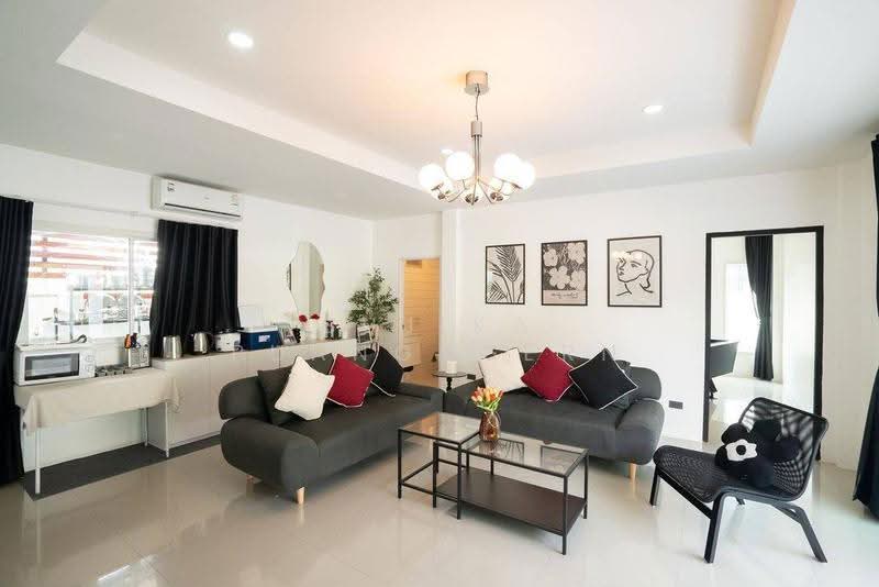 6-BR Villa, chon-buri, Huai Yai, Bang Lamung (Pattaya), Chon Buri (Pattaya), 6 Bedrooms, 446 sqm, Villa For Rent, by Sujika Puangngern, 500586368 - DDproperty.com