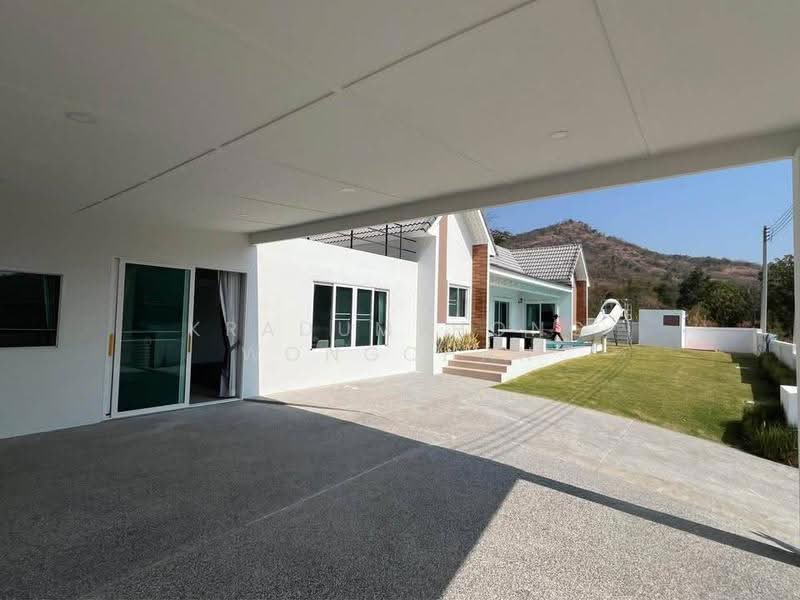 4-BR House, prachuap-khiri-khan, Hin Lek Fai, Hua Hin, Prachuap Khiri Khan, 4 Bedrooms, 270 sqm, Single Detached House For Rent, by Kradumthong Wongchan, 500586382 - DDproperty.com