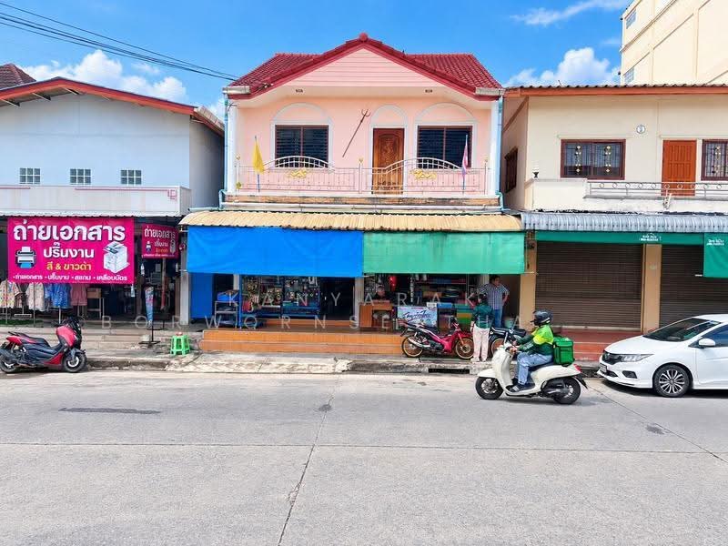 ตำบลพลา อำเภอบ้านฉาง จังหวัดระยอง, ระยอง, ถนนเทศบาล 42 บ้านฉาง, บ้านฉาง, ระยอง, 250 ตร.ม., ตึกแถว-อาคารพาณิชย์ ขาย, โดย Kanyarak Borwornsetthaskul, 500586385 - DDproperty.com