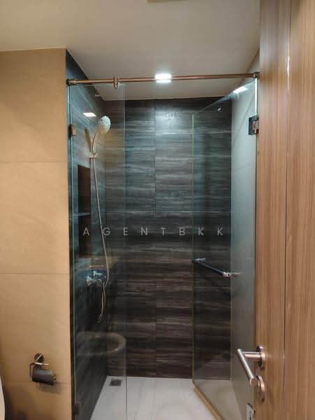 Maestro 02 Ruamrudee, bangkok, 5-2 Ploenchit Road, Lumphini, Pathum Wan, Bangkok, 1 Bedroom, 29 sqm, Condo For Rent, by Agentbkk, 500586474 - DDproperty.com