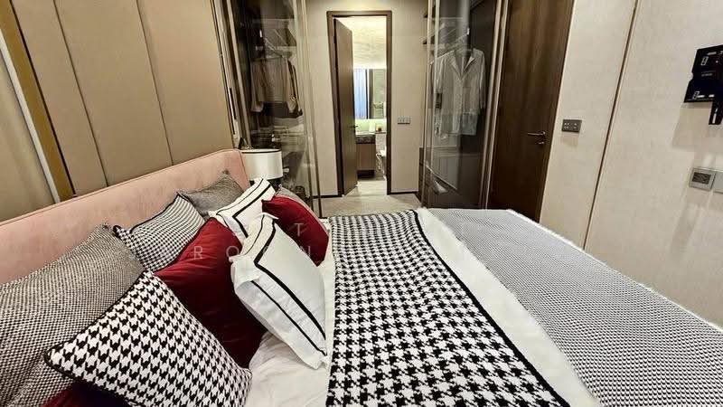 The Esse Sukhumvit 36, bangkok, Soi Sukhumvit 36, Sukhumvit Road, Phra Kanong, Khlong Toei, Bangkok, 1 Bedroom, 38 sqm, Condo For Rent, by Jettapat Jaroonpipatkun, 500586478 - DDproperty.com