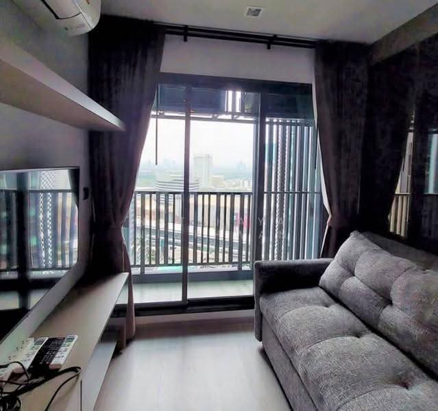 Life Ladprao, bangkok, 992 Ladprao Road, Jom Phon, Chatuchak, Bangkok, 1 Bedroom, 35 sqm, Condo For Rent, by Natthaya Ninkhwan, 500586564 - DDproperty.com