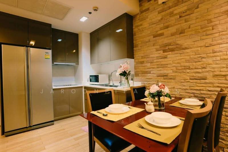 Siri At Sukhumvit, bangkok, 902 Sukhumvit Road, Phra Kanong, Khlong Toei, Bangkok, 2 Bedrooms, 68 sqm, Condo For Rent, by Jettapat Jaroonpipatkun, 500586612 - DDproperty.com