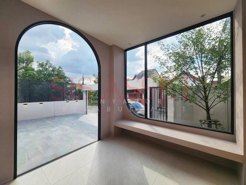 Detached house : Soi Nawamin 24, Uthen 17, bangkok, Khlong Kum, Bueng Kum, Bangkok, 3 Bedrooms, 294 sqm, Single Detached House For Sale, by Poonyaporn Veerabulyarit, 500586613 - DDproperty.com