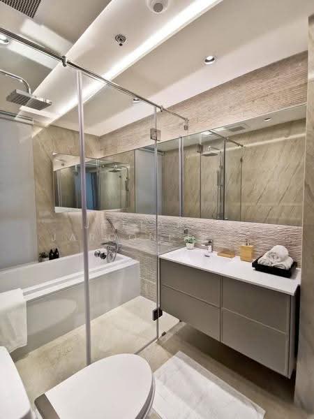 Sky Walk Residences, bangkok, 1599 Sukhumvit Road, Phra Kanong Nua, Watthana, Bangkok, 2 Bedrooms, 60 sqm, Condo For Rent, by Jettapat Jaroonpipatkun, 500586633 - DDproperty.com
