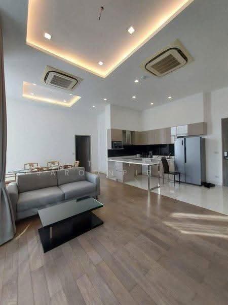 Trapezo Sukhumvit 16 : ทราเพโซ สุขุมวิท 16, กรุงเทพ, ซอยสุขุมวิท 16, คลองเตย, กรุงเทพ, 118 ตร.ม., คอนโด ให้เช่า, โดย Jettapat Jaroonpipatkun, 500586652 - DDproperty.com