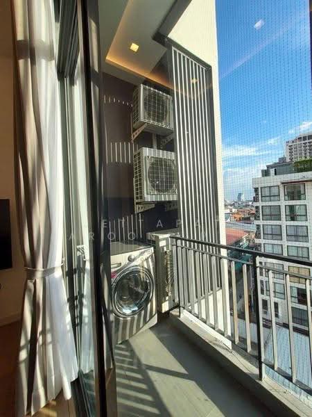 Trapezo Sukhumvit 16 : ทราเพโซ สุขุมวิท 16, กรุงเทพ, ซอยสุขุมวิท 16, คลองเตย, กรุงเทพ, 118 ตร.ม., คอนโด ให้เช่า, โดย Jettapat Jaroonpipatkun, 500586652 - DDproperty.com