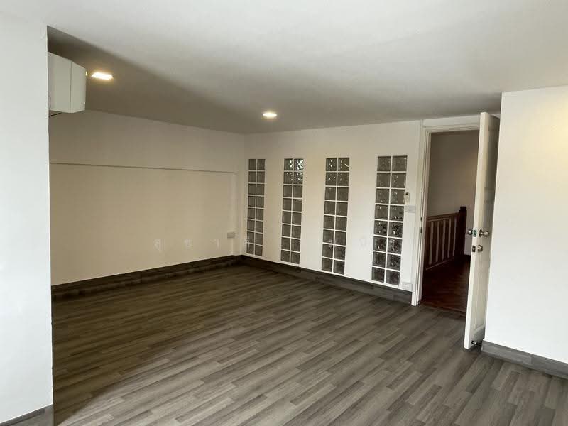 Rent Large Home Office Ekkamai 22, bangkok, Khlong Tan Nua, Watthana, Bangkok, , 450 sqm, Office Space For Rent, by Suchart Gambhir, 500586697 - DDproperty.com