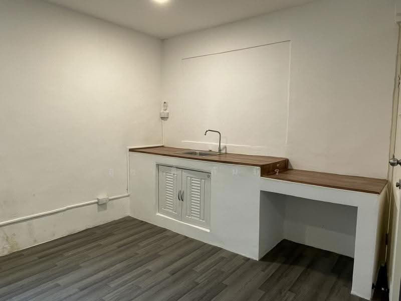 Rent Large Home Office Ekkamai 22, bangkok, Khlong Tan Nua, Watthana, Bangkok, , 450 sqm, Office Space For Rent, by Suchart Gambhir, 500586697 - DDproperty.com