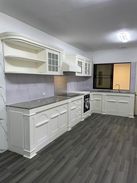 Rent Large Home Office Ekkamai 22, bangkok, Khlong Tan Nua, Watthana, Bangkok, , 450 sqm, Office Space For Rent, by Suchart Gambhir, 500586697 - DDproperty.com