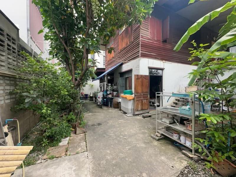 ที่ดินพร้อมสิ่งปลุกสร้าง ซอยสาธุประดิษฐ์34, bangkok, สาธุประดิษฐ์34, Bang Pong Pang, Yan Nawa, Bangkok, , 440 sqm, Land For Sale, by อัจฉรา พรหมคำ, 500586710 - DDproperty.com