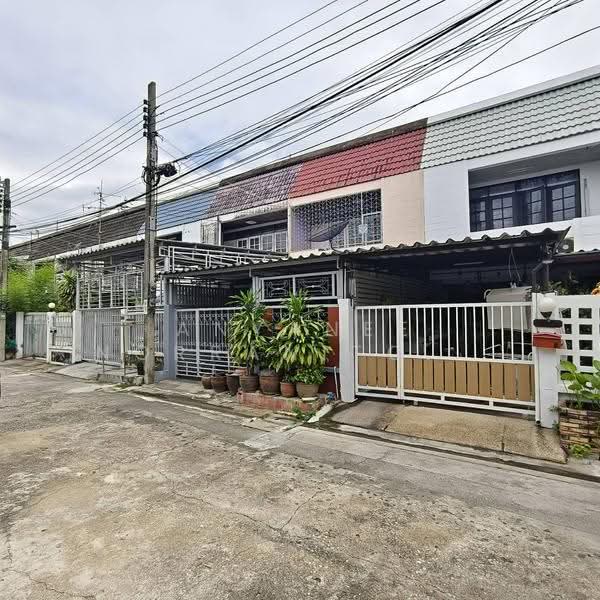 Bang Khun Non Townhouse, bangkok, จรัญสนิทวงศ์ 32, Bang Khun Non, Bangkok Noi, Bangkok, 3 Bedrooms, 140 sqm, Townhouse For Sale, by Anyanee Norranitchaiyakul, 500586737 - DDproperty.com