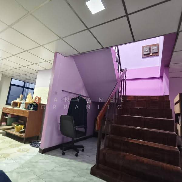 Bang Khun Non Townhouse, bangkok, จรัญสนิทวงศ์ 32, Bang Khun Non, Bangkok Noi, Bangkok, 3 Bedrooms, 140 sqm, Townhouse For Sale, by Anyanee Norranitchaiyakul, 500586737 - DDproperty.com