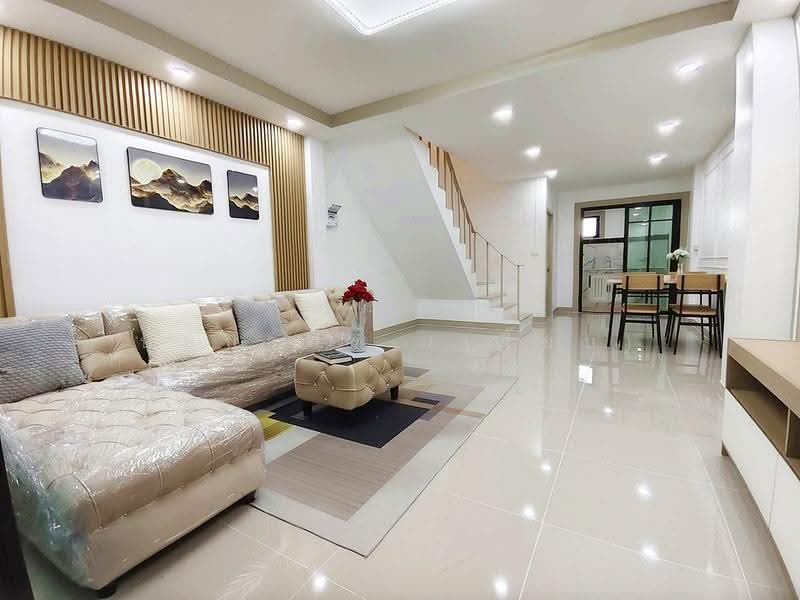 บ้านสวย ถนนเมน ตรงข้ามสวน ซอยกันตนา หมู่บ้านพร้อมจิต บางใหญ่, nonthaburi, กาญจนาภิเษก, Bang Yai, Nonthaburi, 2 Bedrooms, 100 sqm, Townhouse For Sale, by บุษบากร (เจี๊ยบ), 500586778 - DDproperty.com