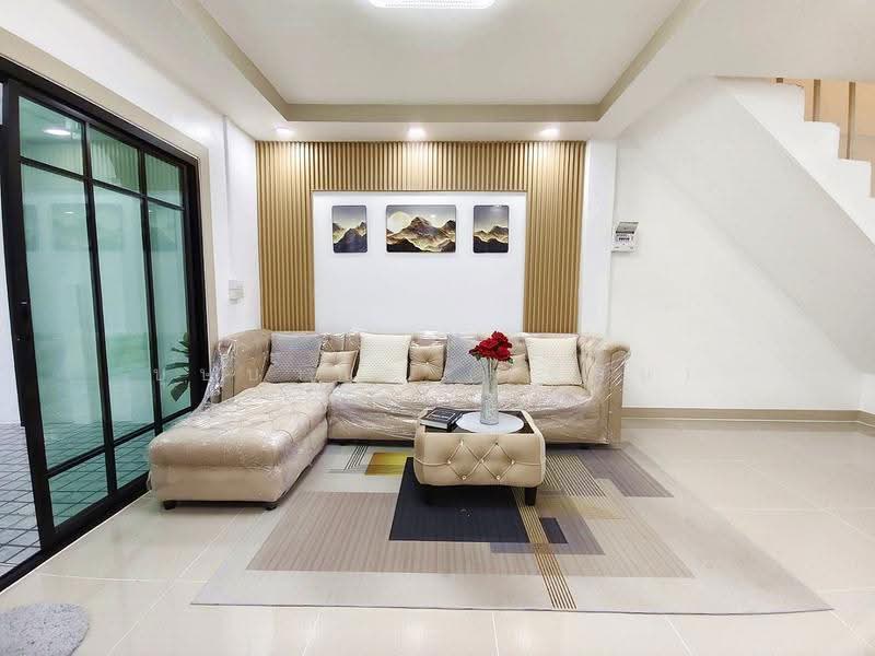 บ้านสวย ถนนเมน ตรงข้ามสวน ซอยกันตนา หมู่บ้านพร้อมจิต บางใหญ่, nonthaburi, กาญจนาภิเษก, Bang Yai, Nonthaburi, 2 Bedrooms, 100 sqm, Townhouse For Sale, by บุษบากร (เจี๊ยบ), 500586778 - DDproperty.com