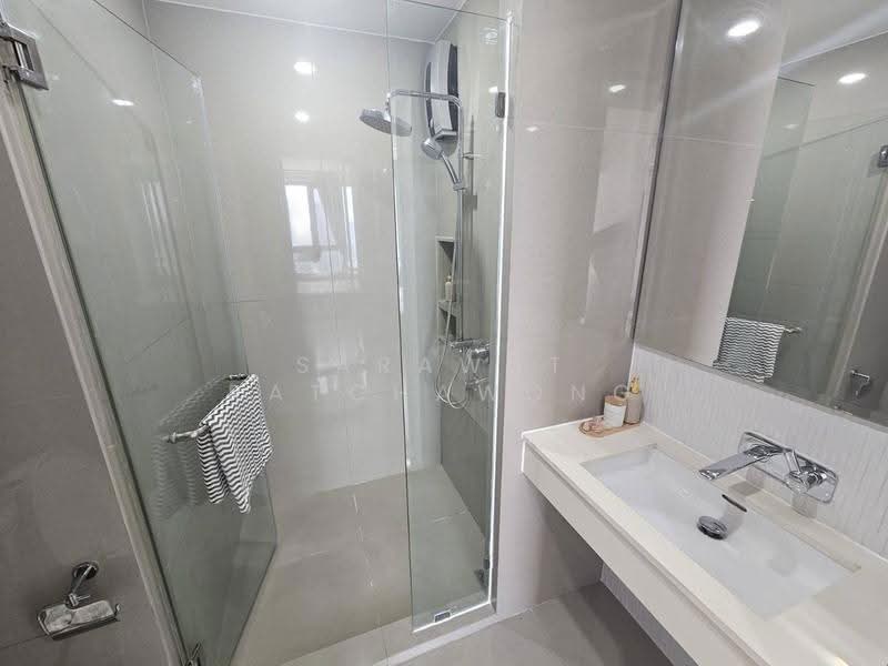 Rhythm Sukhumvit 42, bangkok, Soi Sukhumvit 42, Sukhumvit Road, Phra Kanong, Khlong Toei, Bangkok, 1 Bedroom, 35 sqm, Condo For Rent, by Sarawut Ratchawong, 500586936 - DDproperty.com