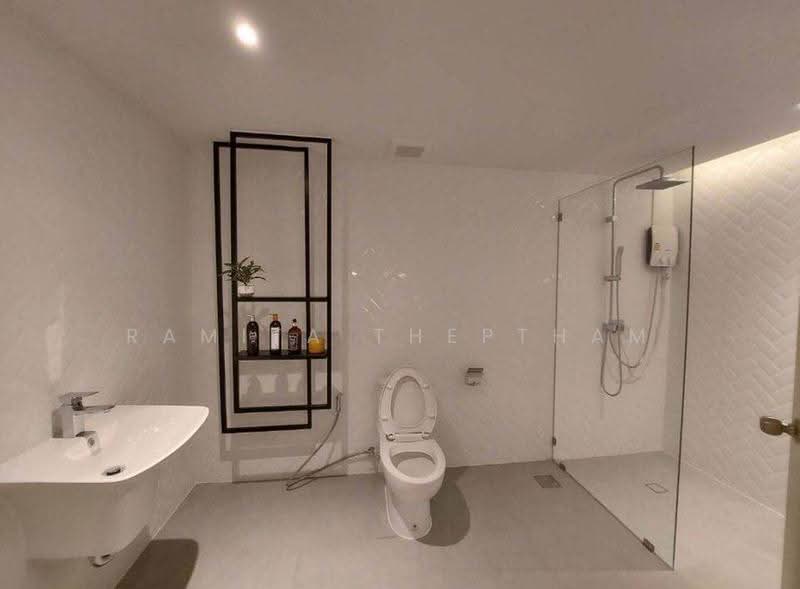State Tower, bangkok, 1055 Silom Road, Silom, Bang Rak, Bangkok, 2 Bedrooms, 112 sqm, Condo For Rent, by Ramita Theptham, 500586945 - DDproperty.com