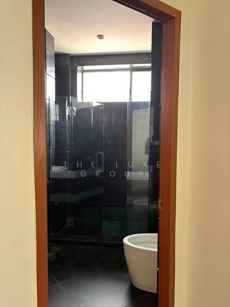 River House Condominium : ริเวอร์ เฮ้าส์ คอนโดมิเนียม, กรุงเทพ, 764 ถนนลาดหญ้า, คลองสาน, กรุงเทพ, 220 ตร.ม., คอนโด ให้เช่า, โดย The Luxe Group, 500586972 - DDproperty.com