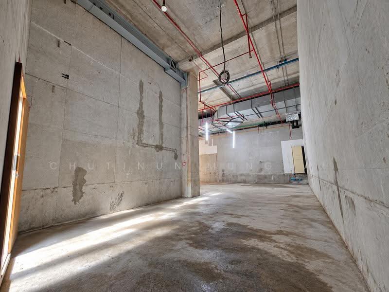 G-Floor Space for Rent on Sukhumvit Main Road | Walking Distance from BTS Nana, กรุงเทพ, BTS นานา, คลองเตยเหนือ, วัฒนา, กรุงเทพ, 117 ตร.ม., พื้นที่ขายของ ให้เช่า, โดย Chutinun Mungmai, 500587021 - DDproperty.com