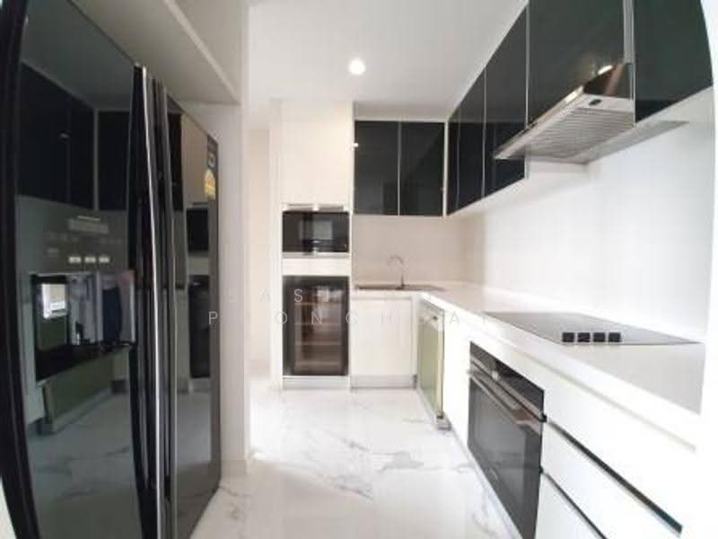 Noble Ploenchit, bangkok, 1035 Ploenchit Road, Lumphini, Pathum Wan, Bangkok, 3 Bedrooms, 181 sqm, Condo For Rent, by Sasithon Phonchuai, 500587023 - DDproperty.com