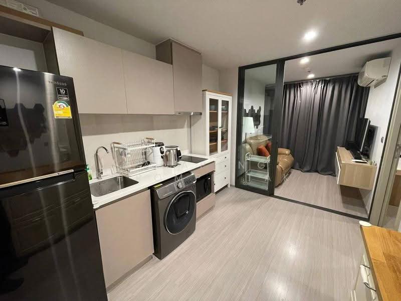 Life Ladprao, bangkok, 992 Ladprao Road, Jom Phon, Chatuchak, Bangkok, 1 Bedroom, 35 sqm, Condo For Rent, by Manapong Phromphitak, 500587061 - DDproperty.com