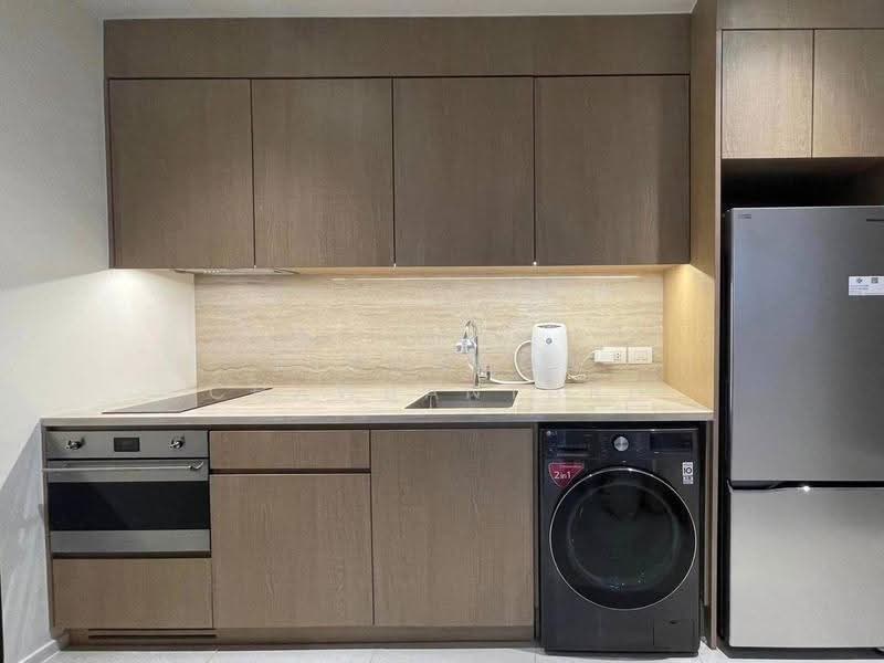 The Lofts Silom, bangkok, Pramuan Road, Silom, Bang Rak, Bangkok, 1 Bedroom, 49 sqm, Condo For Sale, by Pichamon Chawbantard, 500587181 - DDproperty.com