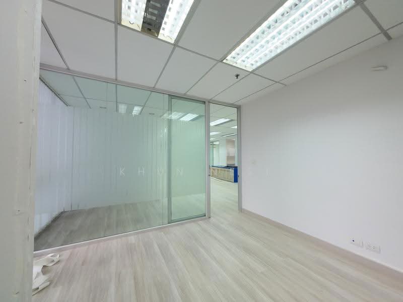 Chamnan Phenjati Business Center : อาคาร ชำนาญเพ็ญชาติ บิสเนสเซ็นเตอร์, กรุงเทพ, ห้วยขวาง, กรุงเทพ, 181 ตร.ม., สำนักงาน ให้เช่า, โดย Khun Nest, 500587222 - DDproperty.com