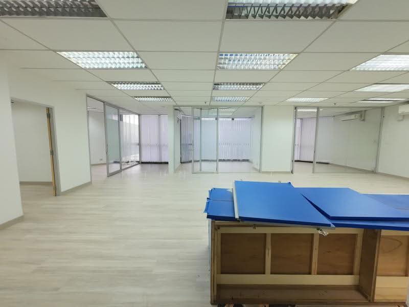 Chamnan Phenjati Business Center, bangkok, Huai Khwang, Bangkok, , 181 sqm, Office Space For Rent, by Khun Nest, 500587222 - DDproperty.com