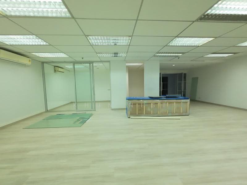 Chamnan Phenjati Business Center, bangkok, Huai Khwang, Bangkok, , 181 sqm, Office Space For Rent, by Khun Nest, 500587222 - DDproperty.com