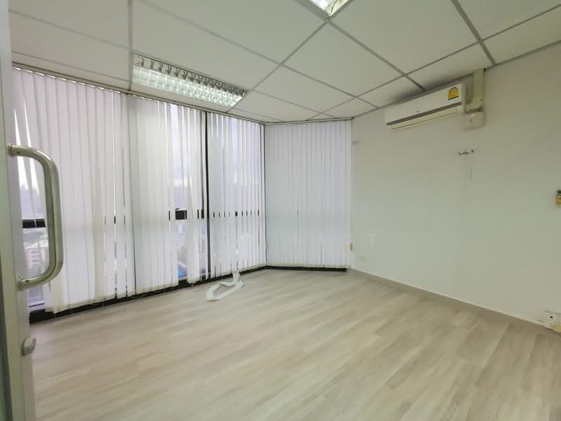 Chamnan Phenjati Business Center, bangkok, Huai Khwang, Bangkok, , 181 sqm, Office Space For Rent, by Khun Nest, 500587222 - DDproperty.com