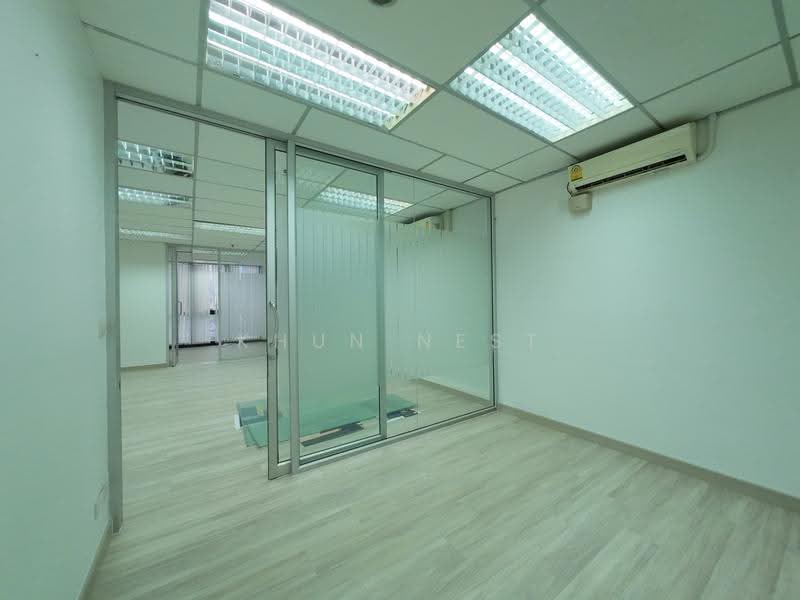 Chamnan Phenjati Business Center, bangkok, Huai Khwang, Bangkok, , 181 sqm, Office Space For Rent, by Khun Nest, 500587222 - DDproperty.com