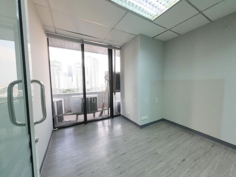Chamnan Phenjati Business Center, bangkok, Huai Khwang, Bangkok, , 218 sqm, Office Space For Rent, by Khun Nest, 500587255 - DDproperty.com